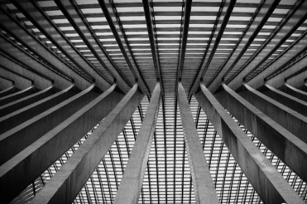 “河北鋼鐵巨頭”面對3.5億債務，現金流緊張債券頻繁異動