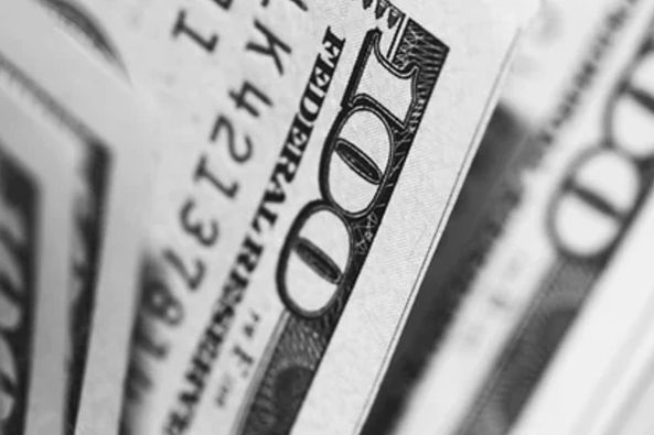 小的們，把地產額度都給老子占滿了